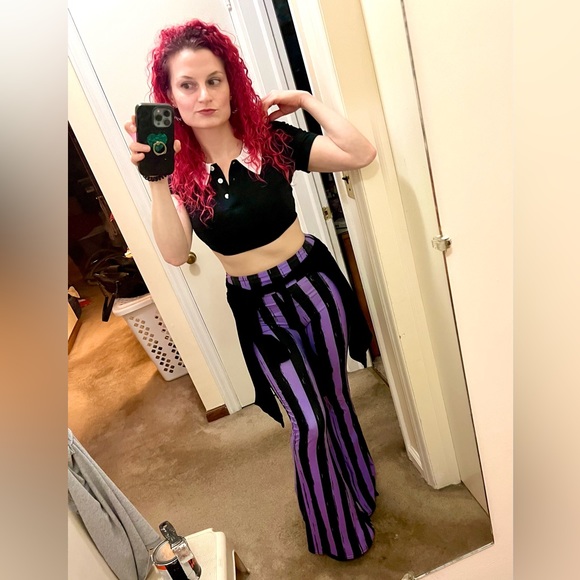 Jersey Girl Selling Off the Excess from Her Closet - Picture 3 of 6